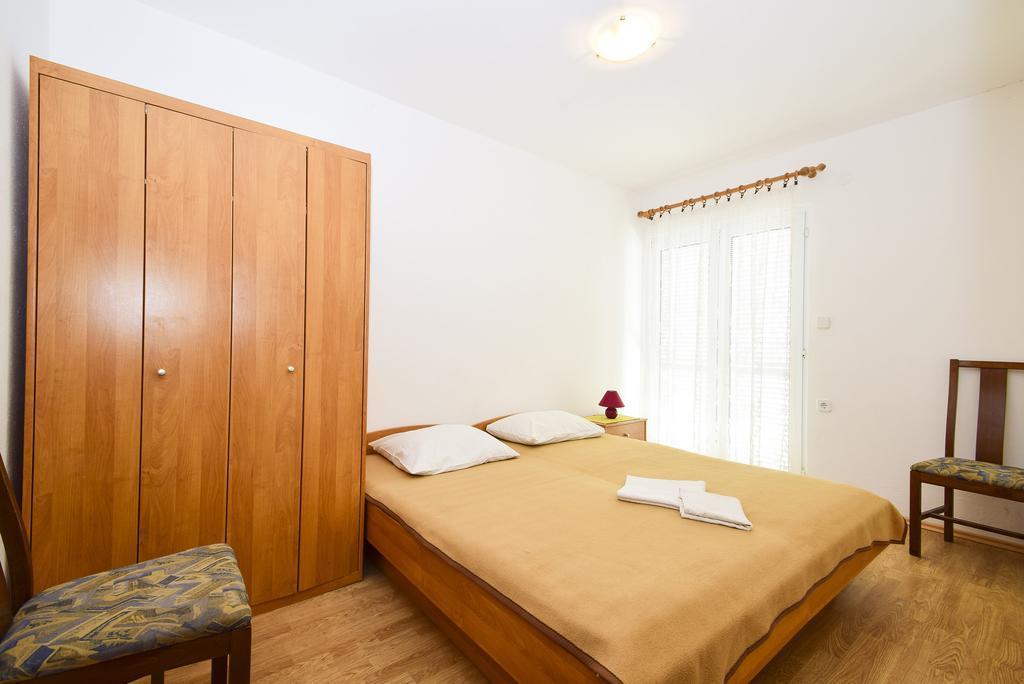 Guesthouse Dupin Vlašići Eksteriør billede