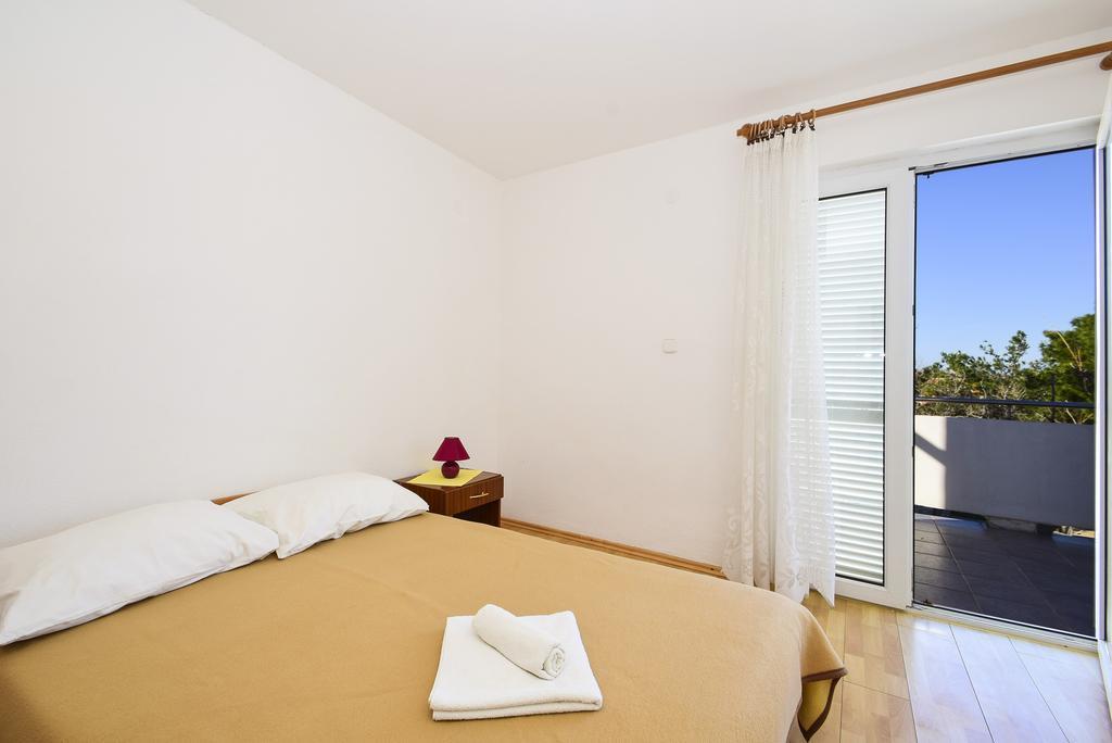 Guesthouse Dupin Vlašići Eksteriør billede