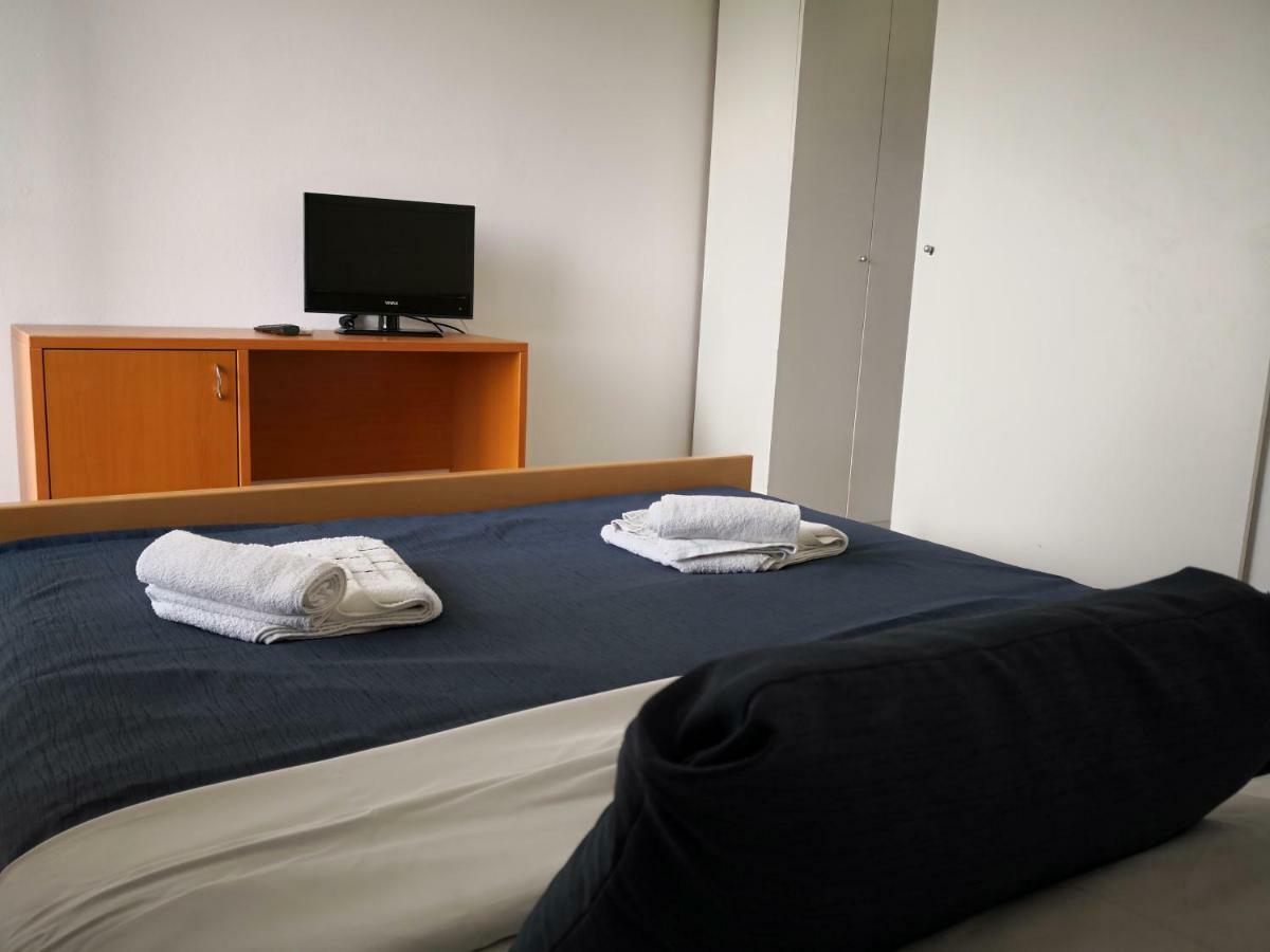 Guesthouse Dupin Vlašići Eksteriør billede